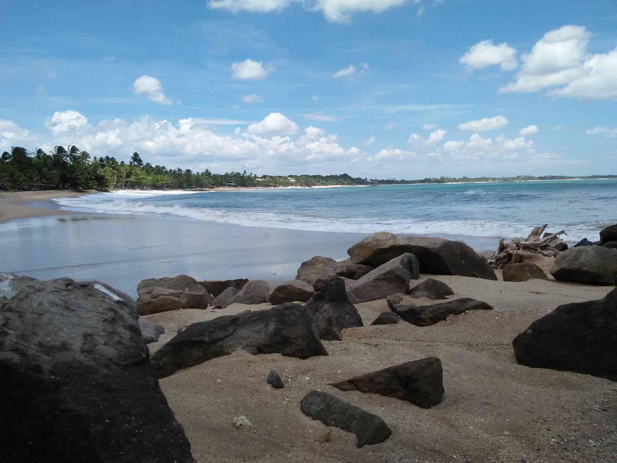 Parei Beach Inn Tangalle Exterior photo