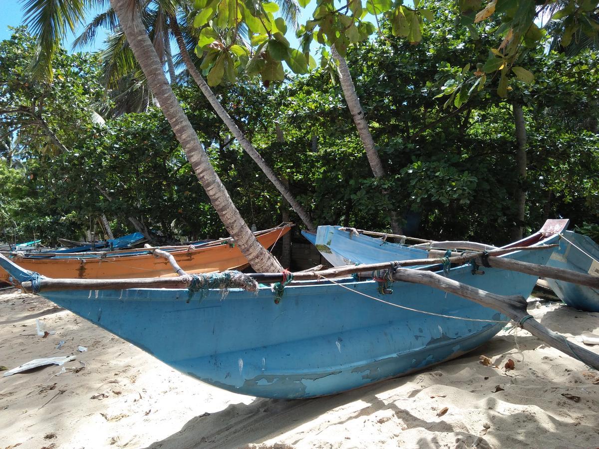 Parei Beach Inn Tangalle Exterior photo