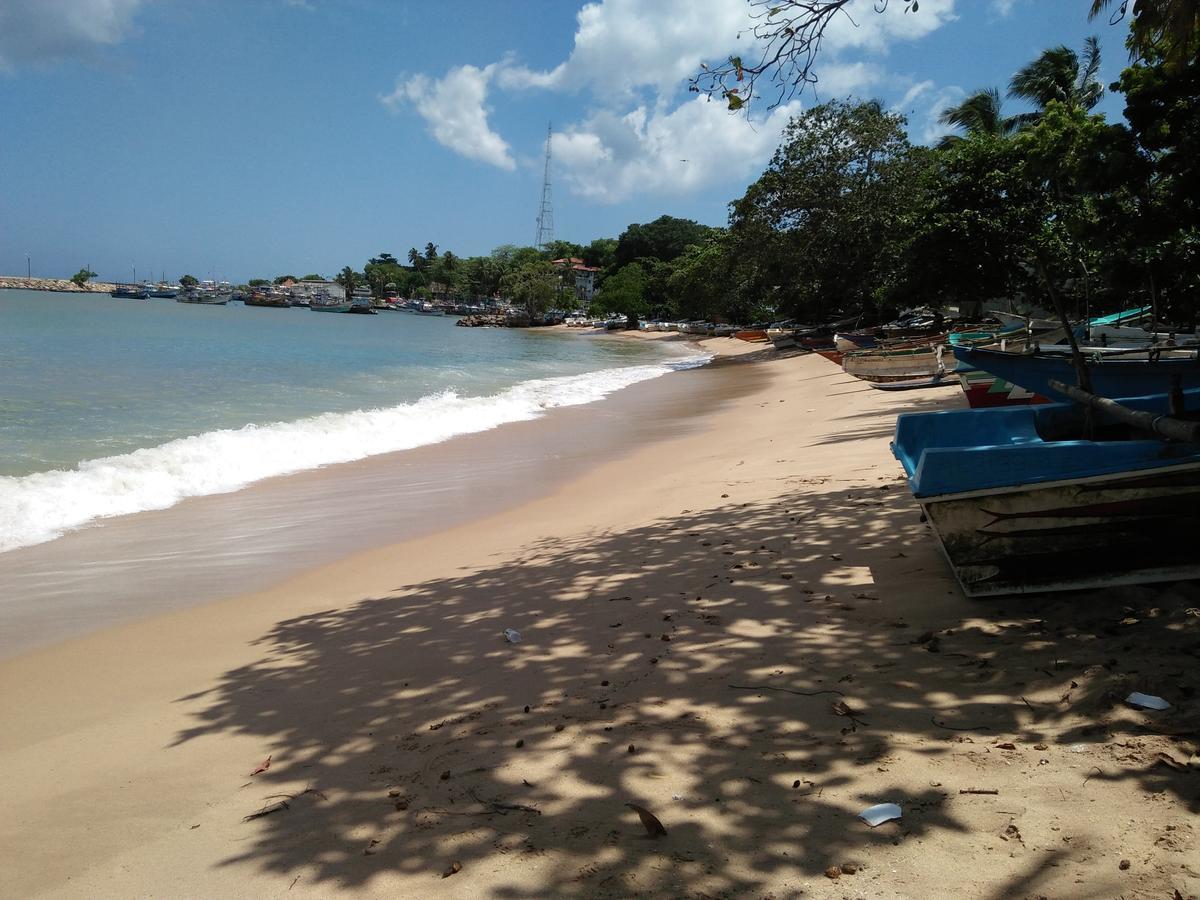 Parei Beach Inn Tangalle Exterior photo